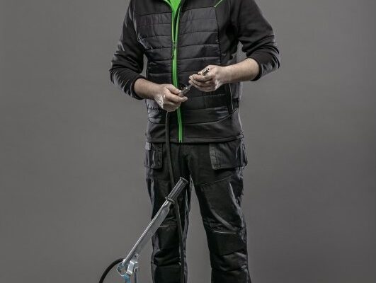 Брюки с карманами в виде кобуры HOEGERT NEKAR от магазина Рабочий класс