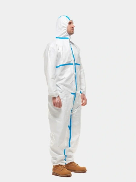 Комбинезон одноразовый Карвек (Белый с синими полосами) от магазина Рабочий класс