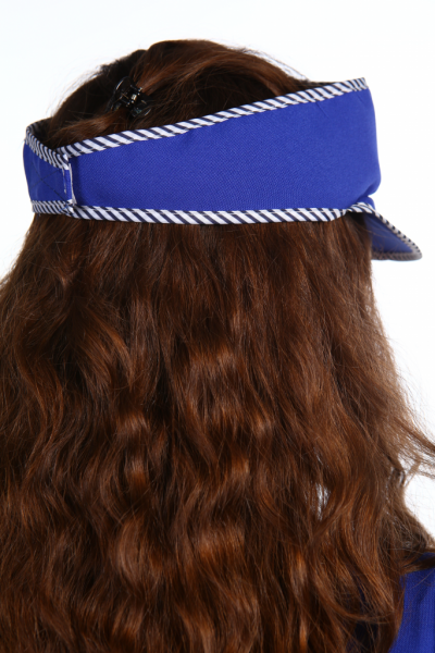 Козырек продавца от магазина Рабочий класс