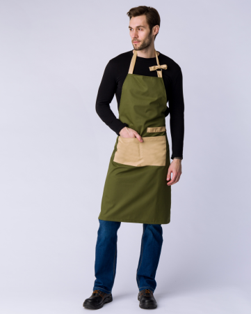 Фартук с грудкой Стоун (тк. Томбой) цв. бежевый/оливковый от магазина Рабочий класс