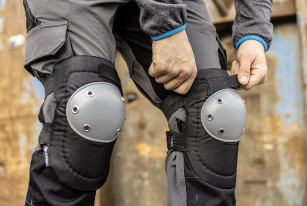 Наколенники HOEGERT EIB из полипропилена (2 шт в упаковке), компл, HT5K295 от магазина Рабочий класс